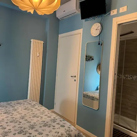 Favola 3* 博洛尼亚